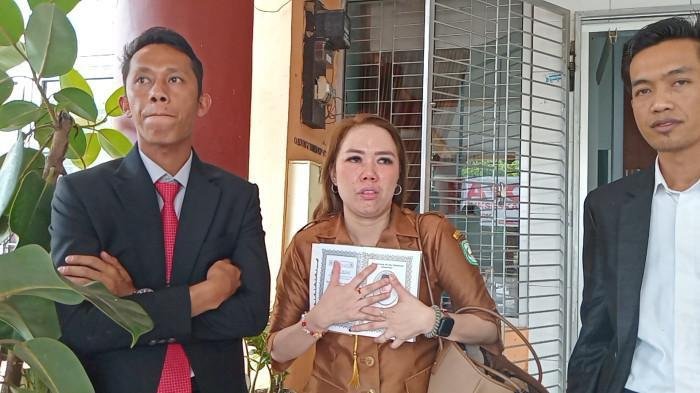 Viral! ASN Bengkulu Diberhentikan Setelah Injak Al-Qur’an, Tersandung Tuduhan Perselingkuhan