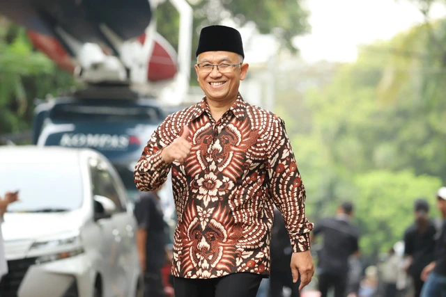 Wamendikdasmen Atip Latipulhayat Tinjau TKA di SMKN 26 Rawamangun, Siswa Keluhkan Waktu Ujian Matematika