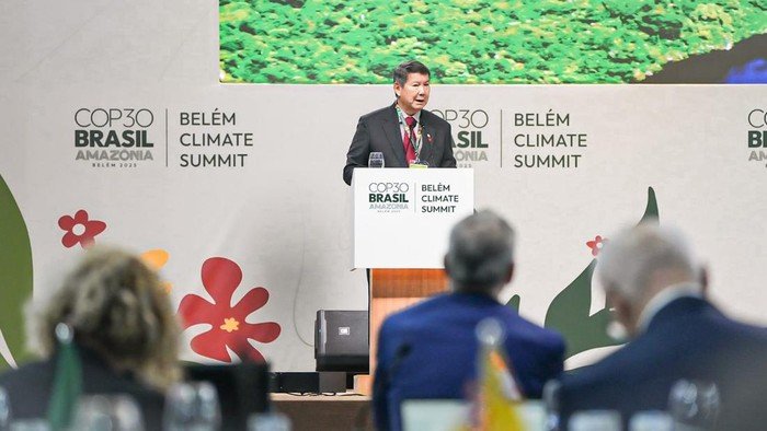 Pemerintah Indonesia menegaskan komitmennya untuk mencegah dan memulihkan hutan rusak di kawasan tropis. Melalui program Tropical Forest Forever Facility (TFFF), Indonesia berinvestasi sebesar Rp16,7 triliun atau setara USD 1 miliar.