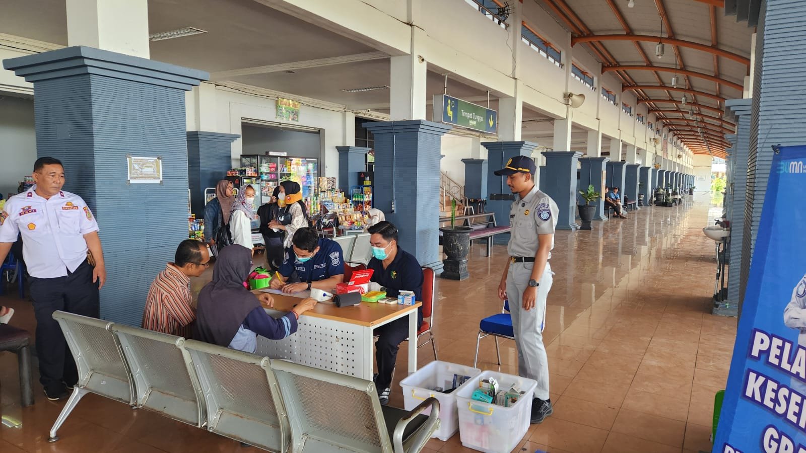 Jasa Raharja Kalteng Gelar MUKL Bersama Biddokkes Polda Kalteng, Edukasi dan Cek Kesehatan Pengemudi Mudik Gratis