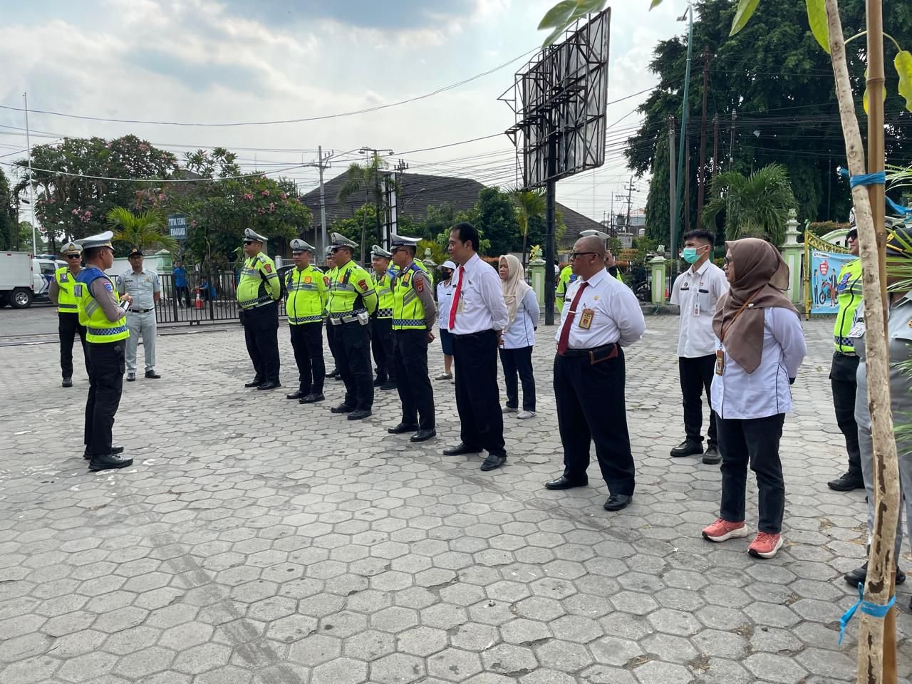Jasa Raharja Perkuat Sinergi dan Pendataan Kendaraan melalui CRM di PO Karya Jasa
